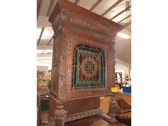 Lot 78 - mechelse buffetkast - afbeelding 3 van  3