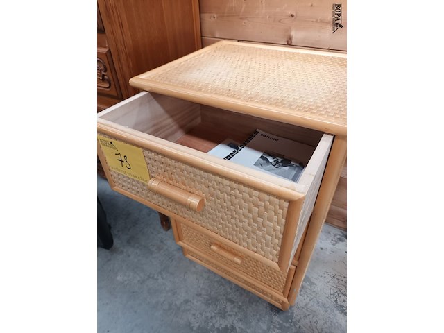 Lot 78 - rotan ladekastje - afbeelding 3 van  5