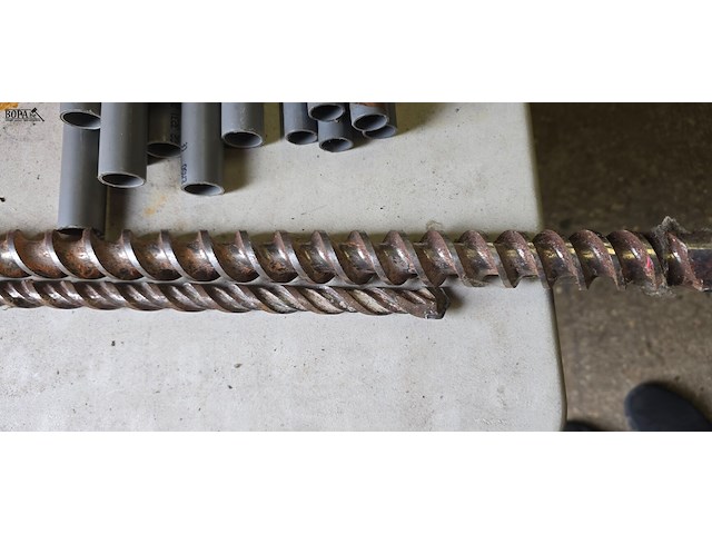 Lot 78 - sds boren 20 en 32 mm - afbeelding 3 van  3