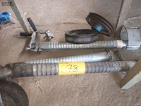 Lot 78 - steun voor aanhangwagen. 3 stuks