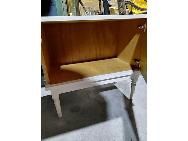 Lot 78 - vintage kastje - afbeelding 3 van  4