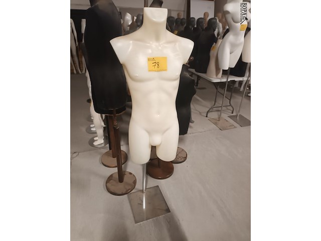 Lot 78 - witte torso man met statief - afbeelding 1 van  3