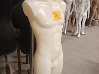Lot 78 - witte torso man met statief - afbeelding 2 van  3