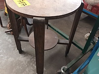 Lot 787 - art deco bijzettafel - afbeelding 2 van  3
