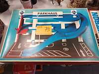 Lot 79 - big parkhaus autobaan - afbeelding 1 van  8