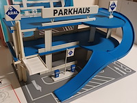 Lot 79 - big parkhaus autobaan - afbeelding 6 van  8