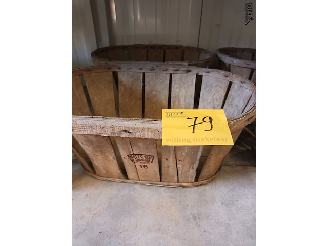 Lot 79 - brocante fruitmand. 4 stuks - afbeelding 2 van  3