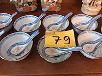 Lot 79 - chinees porselein. 10 stuks - afbeelding 7 van  7