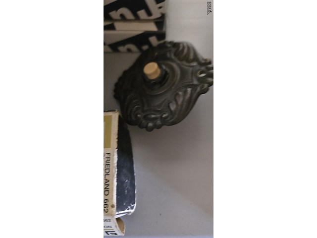 Lot 79 - draadloze deurbel en deurbelknoppen ong 7 stuks - afbeelding 3 van  4