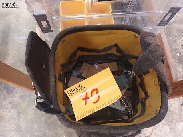 Lot 79 - gereedschapstas stanley - afbeelding 4 van  4