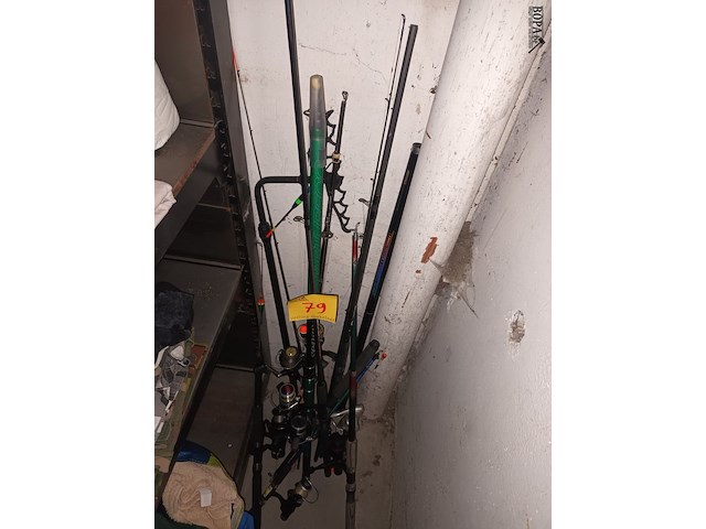 Lot 79 - hengels. 8 stuks - afbeelding 2 van  3