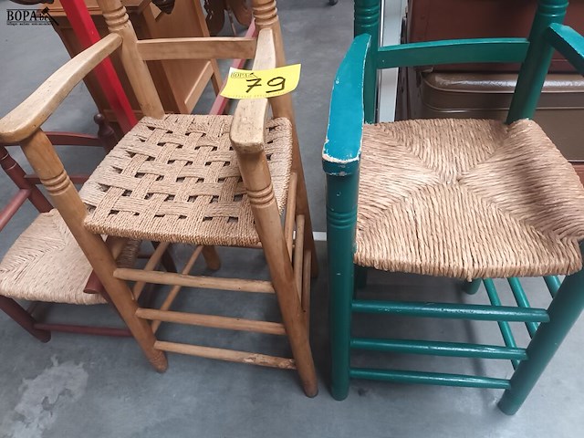 Lot 79 - kinderstoelen. 3 stuks - afbeelding 5 van  5