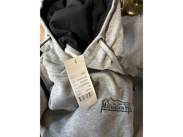 Lot 79 - lot classic hoody's - afbeelding 2 van  2
