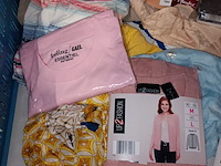 Lot 79 - lot dameskledij - afbeelding 3 van  5