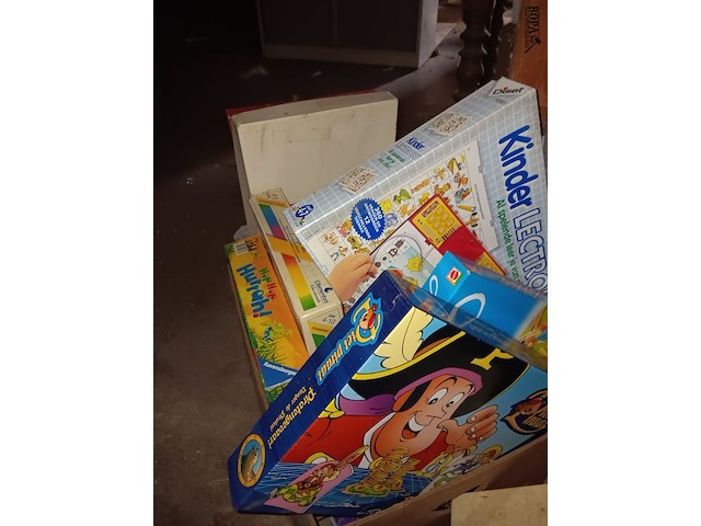 Lot 79 - lot divers speelgoed - afbeelding 2 van  7