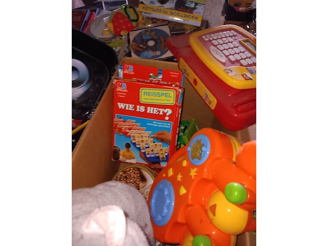 Lot 79 - lot divers speelgoed - afbeelding 5 van  7