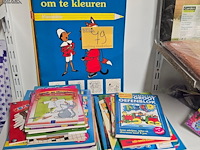Lot 79 - lot kleurboeken ong 42 stuks - afbeelding 1 van  4