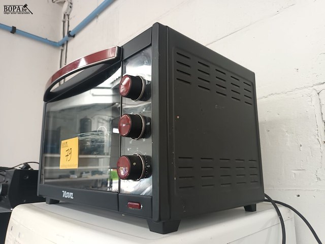 Lot 79 - nova oven - afbeelding 3 van  3