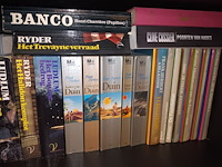 Lot 79 - romans. 27 stuks - afbeelding 2 van  2