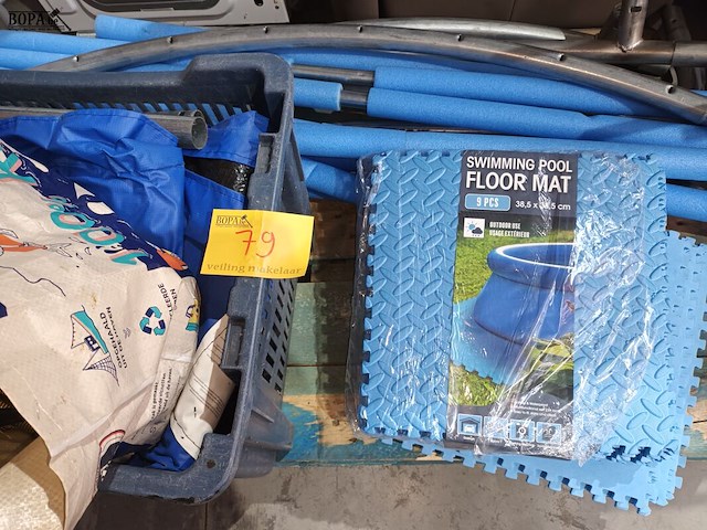 Lot 79 - trampoline - afbeelding 1 van  4