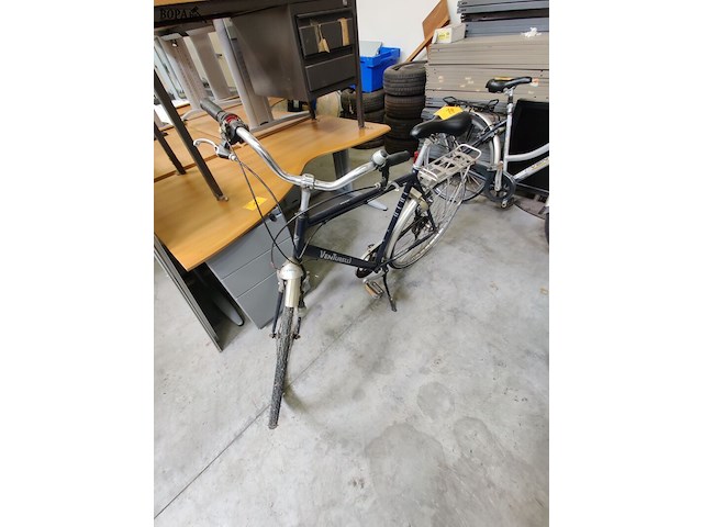 Lot 79 - venturelli fiets - afbeelding 1 van  3