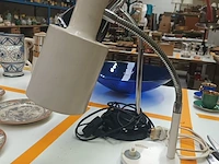 Lot 79 - vintage lampen. 2 stuks - afbeelding 2 van  4