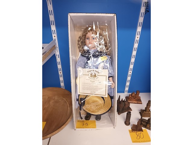 Lot 79 - vintage pop pipa in doos nr 152 met certificaat - afbeelding 1 van  4
