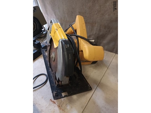 Lot 8 - cirkelzaag powerplus - afbeelding 3 van  4