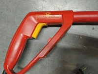 Lot 8 - electrische grastrimmer wolf-garten model gt 630 rood - afbeelding 5 van  5