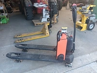 Lot 8 - elektrische bt lifter