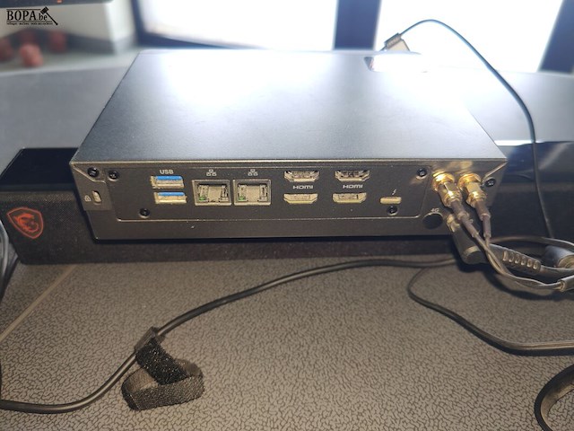 Lot 8 - gigabyte ultra compact pc kit - afbeelding 5 van  8