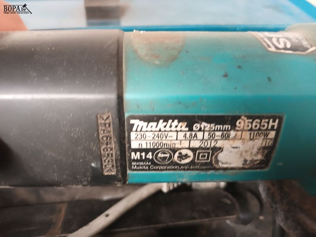 Lot 8 - haakse slijper makita - afbeelding 4 van  5