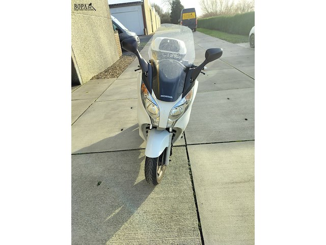 Lot 8 - honda fes125 (2009-chass.zdcjf12b07f065216) - afbeelding 1 van  12