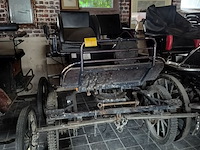 Lot 8 - kühnle koets - afbeelding 1 van  3