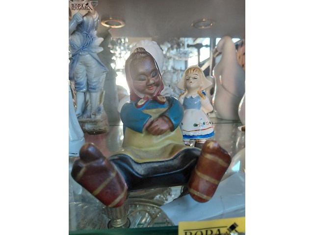 Lot 8 - lot diverse oude beeldjes - afbeelding 2 van  4