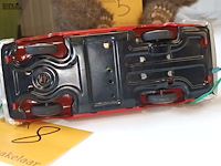 Lot 8 - mercedes met afstandsbediening - afbeelding 4 van  5