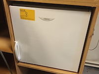 Lot 8 - minibar zanussi - afbeelding 1 van  3