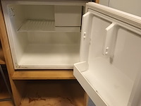 Lot 8 - minibar zanussi - afbeelding 2 van  3