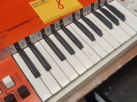 Lot 8 - retro bontempi orgel - afbeelding 3 van  4