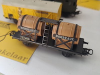 Lot 8 - spoorwagons - 4 stuks - afbeelding 2 van  5