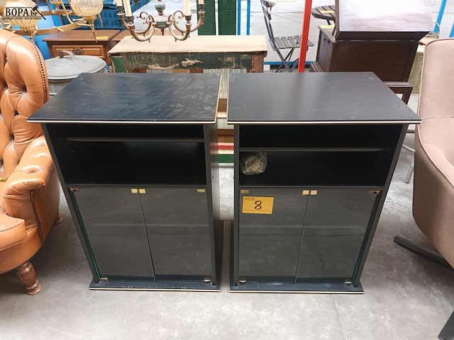 Lot 8 - stereokasten. 2 stuks - afbeelding 1 van  6