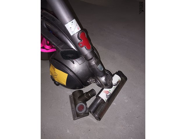 Lot 8 - stofzuiger dyson ball - afbeelding 3 van  3