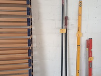 Lot 8 - telescopische steunen. 2 stuks
