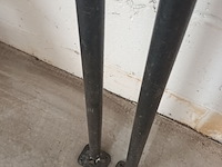 Lot 8 - telescopische steunen. 2 stuks - afbeelding 3 van  3