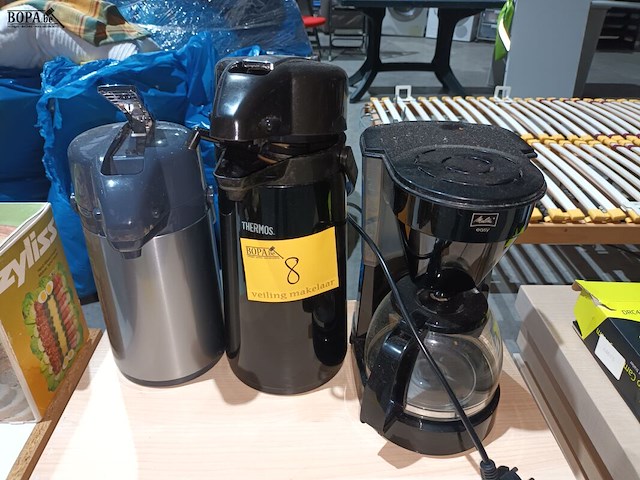 Lot 8 - thermossen en koffiezet - afbeelding 1 van  3