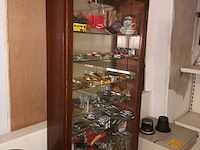 Lot 8 - vitrinekastje met collectie aanstekers - afbeelding 2 van  6