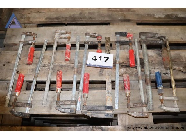 Lot 8 klemmen - diverse maten - afbeelding 1 van  1
