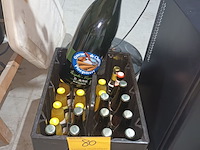 Lot 80 - bier en frisdranken - afbeelding 1 van  4