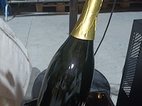 Lot 80 - bier en frisdranken - afbeelding 2 van  4