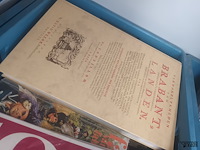 Lot 80 - boeken. 3 bakken - afbeelding 6 van  6